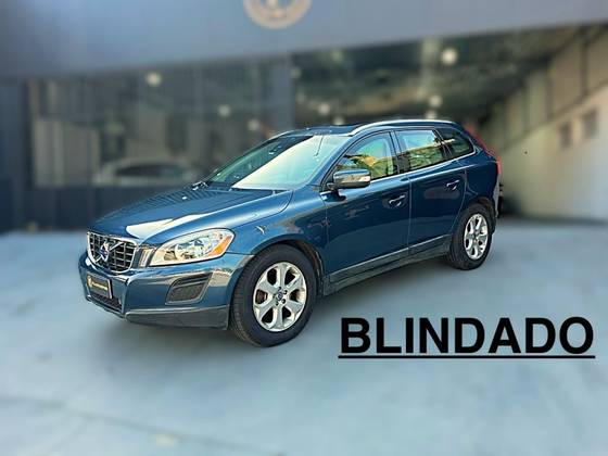 VOLVO XC60 2.0 T5 DYNAMIC FWD TURBO GASOLINA 4P AUTOMÁTICO VOLVO XC60 2.0 T5 DYNAMIC FWD TURBO GASOLINA 4P AUTOMÁTICO